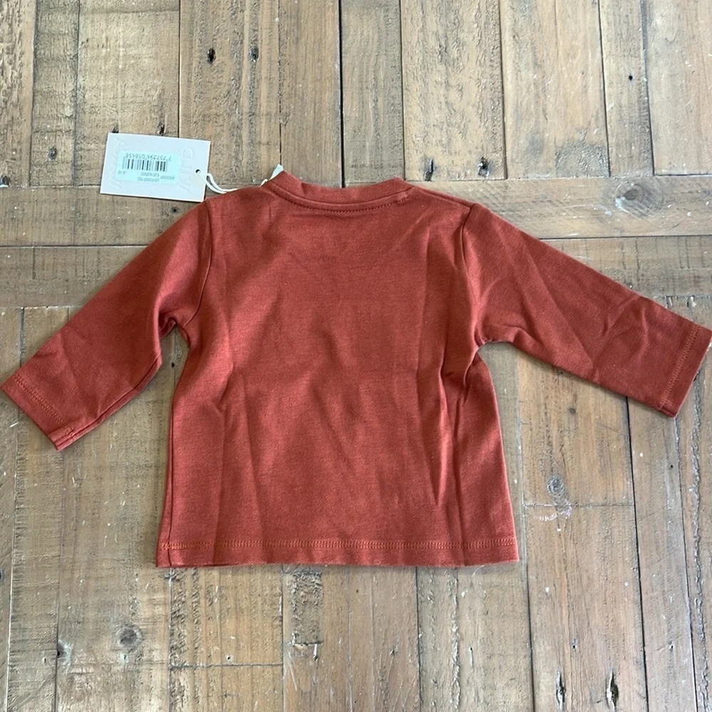 Wild Wawa rust long sleeve pocket tee nwt